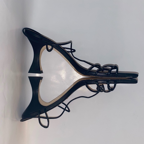 MIISTA London Kitten Heel Black Strappy Sandal SZ 9 NWB - Picture 8 of 12